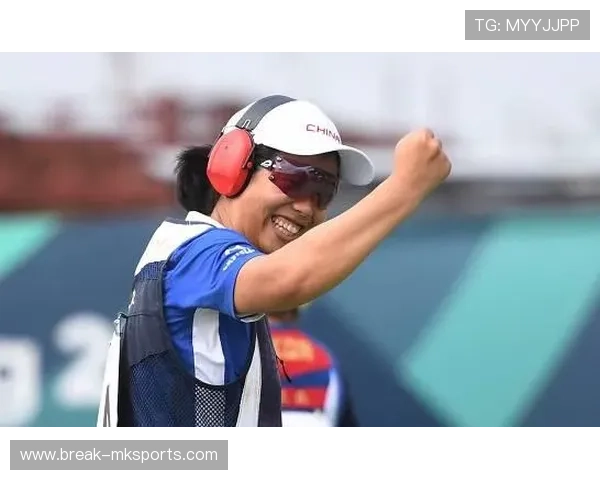 艾莉森·施米特再创佳绩，女子游泳项目闪耀赛场