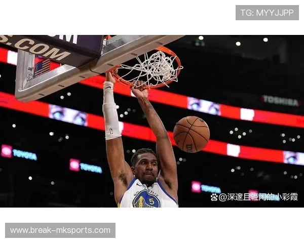 卢尼冠军内线闪耀赛场,助力球队强势夺冠 卢尼冠军内线闪耀赛场,助力球队强势夺冠